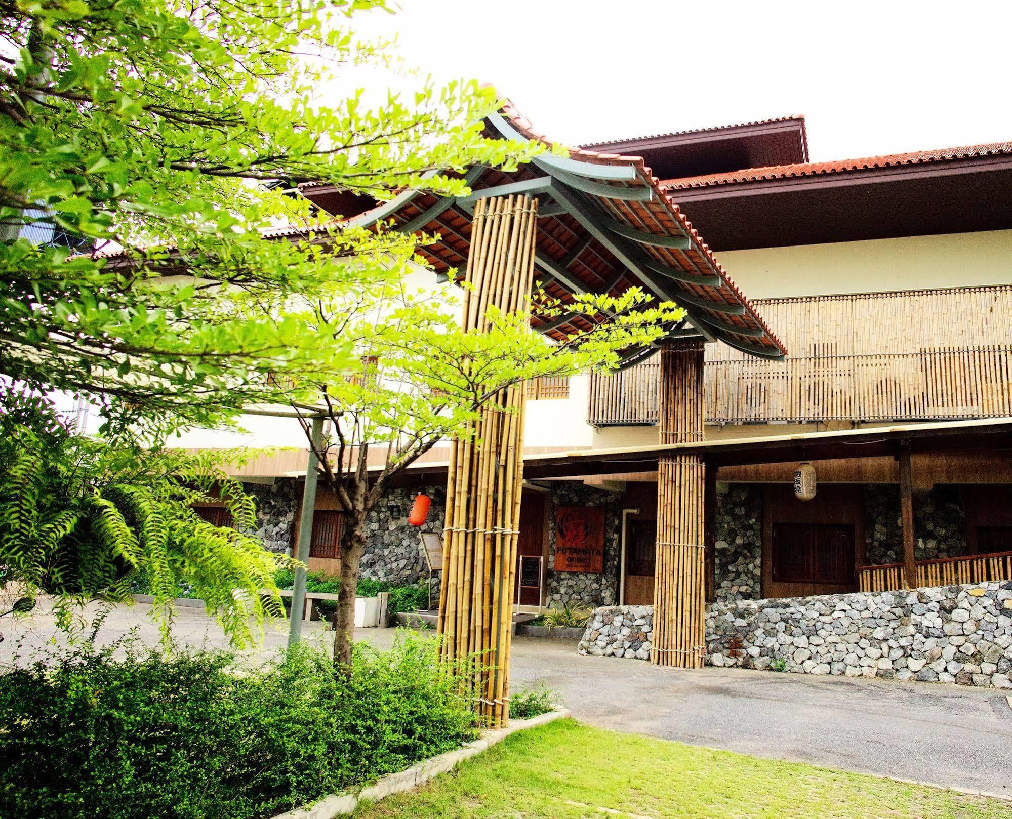 J. Park Hotel Chonburi Exterior photo