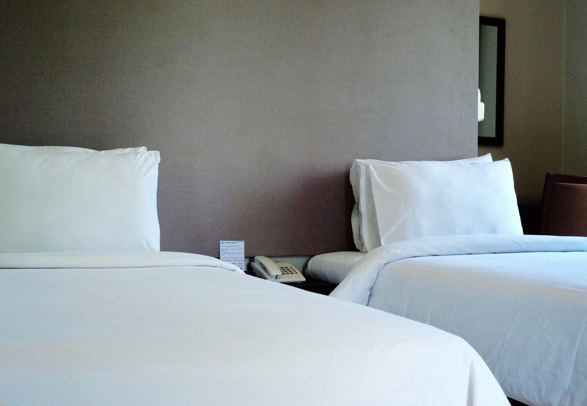 J. Park Hotel Chonburi Exterior photo